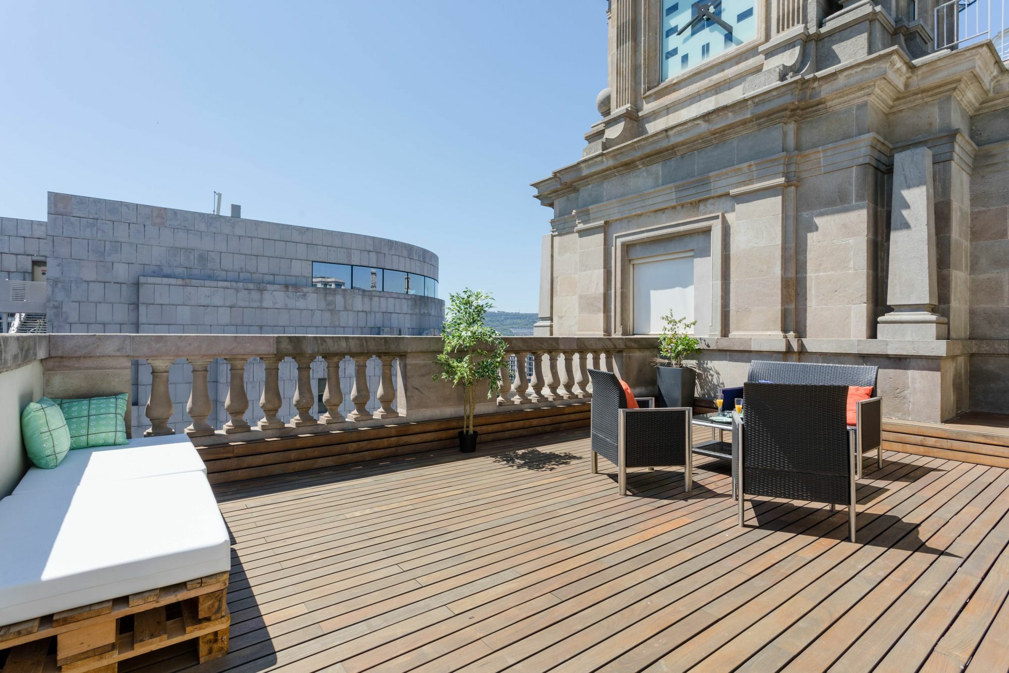 Unique Rentals - Placa Catalunya Central Apartments Barcelona Ngoại thất bức ảnh
