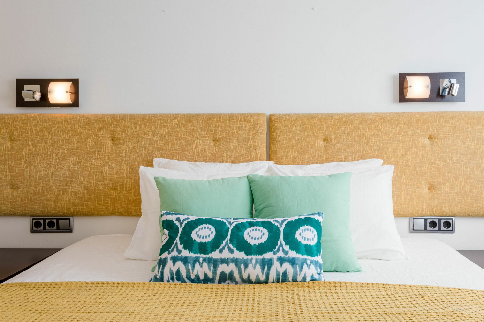 Unique Rentals - Placa Catalunya Central Apartments Barcelona Ngoại thất bức ảnh